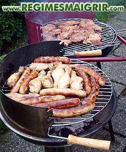 Un barbecue peut très bien être organisé sans faire prendre du poids à tout le monde