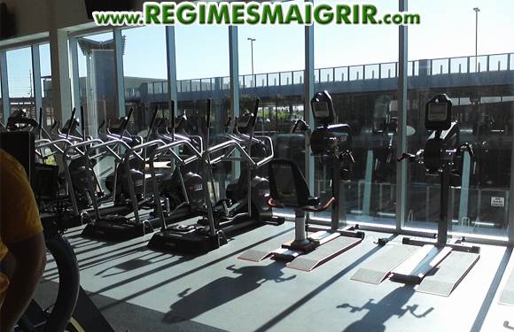 Faire un tour  la salle de gym tt le matin peut vous aider  brler plus de graisse et ainsi acclrer la perte de poids